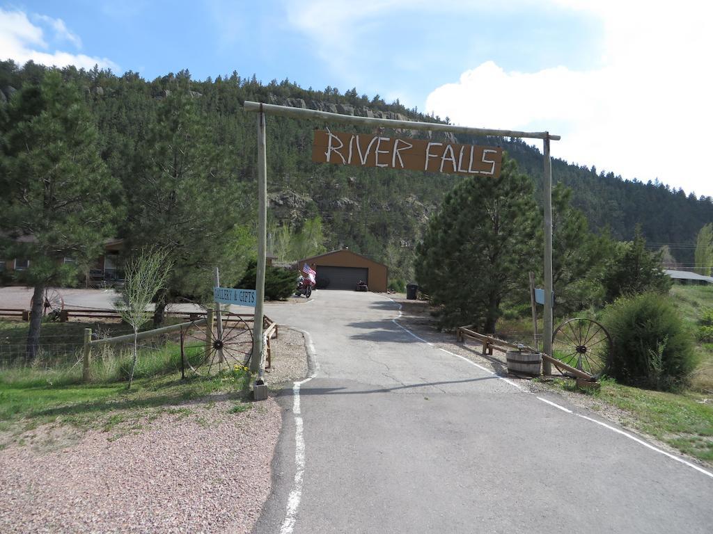 River Falls Lodging -Black Hills, South Dakota Hot Springs Esterno foto